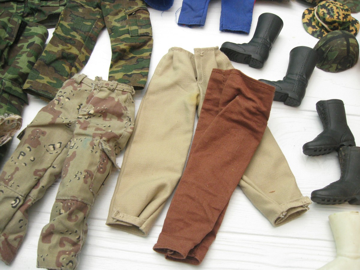 VINTAGE LOT OF 21ST CENTURY ULTIMATE G.I.JOE UNIFORMS