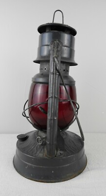 Vintage Dietz Lantern No 2 D-Lite USA Made NY Oil RR Lantern