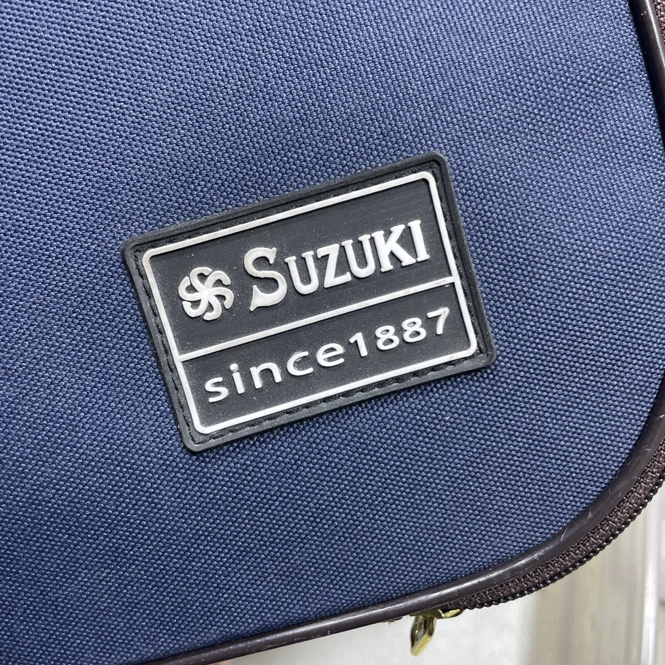 Estuche rígido de viaje personalizado para violín BENA SUZUKI 1887 4/4 solo marrón azul marino usado de colección Foto 4 de 4