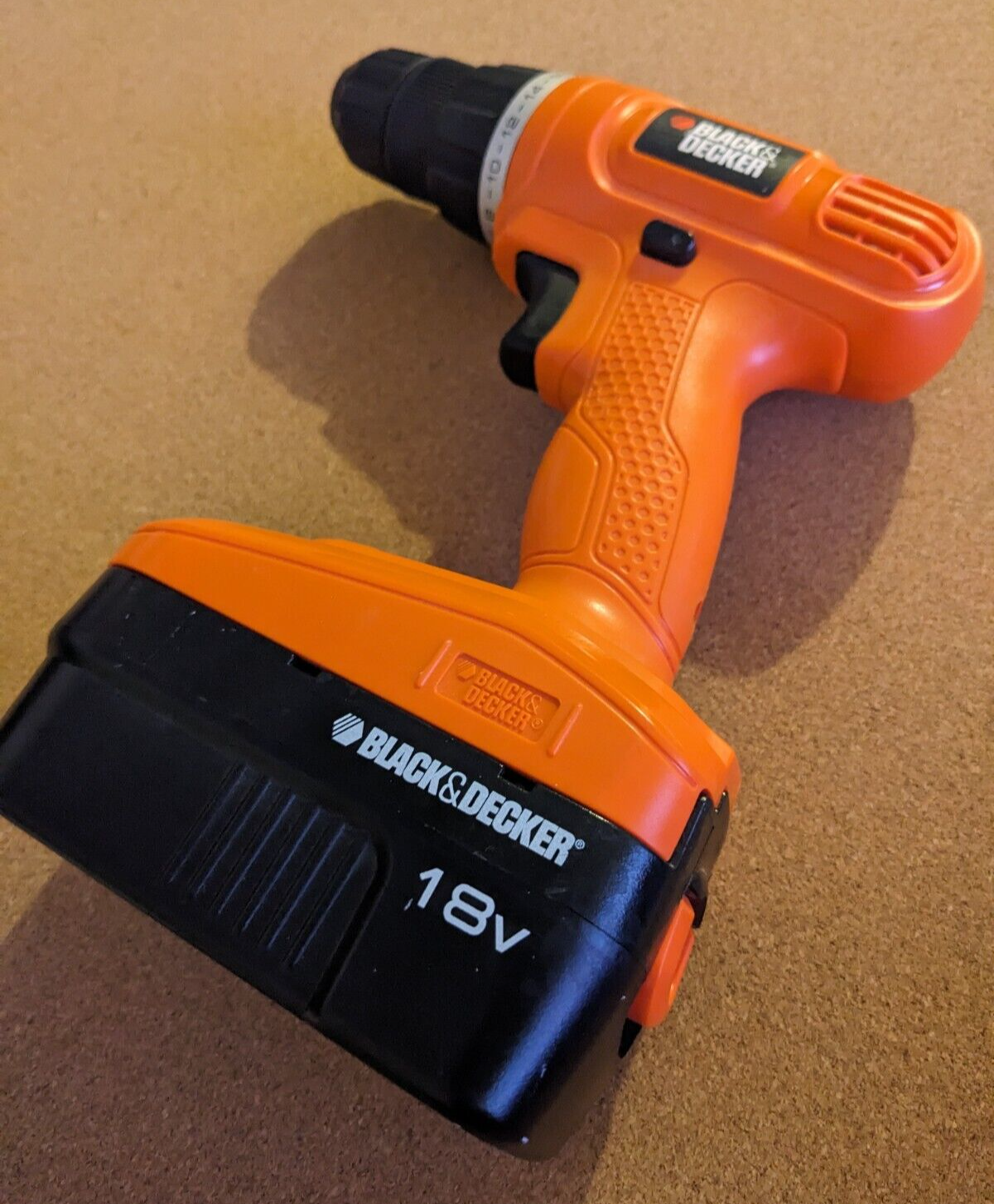 Black & Decker GC1800 18V Cordless Drill with Battery Sold As Is