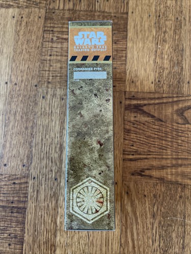 Hasbro Star Wars The Black Series Modellino esclusivo Commander Pyre - Foto 2 di 6