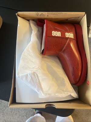 Big Kids Red Ugg Boots Size 4.