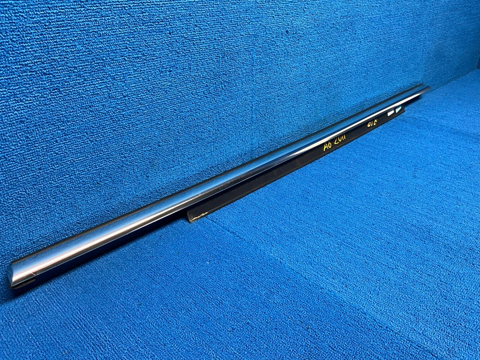 💎2011 - 2018 AUDI A8 QUATTRO PUERTA EXTERIOR TRASERA DERECHA VENTANA CINTURÓN MOLDURA OEM Foto 2 de 4