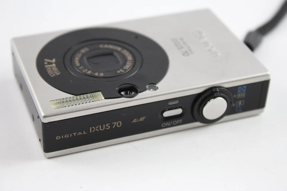 Canon IXUS 70 Digital Compact Camera Working w/ Canon 3x Optical Zoom Lens - Image 3 of 4