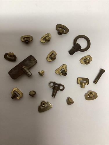 LOT OF 18 ASSORTED CLOCK WINDERS~PARTS*STEAMPUNK*CRAFTS*ALTERED ART*