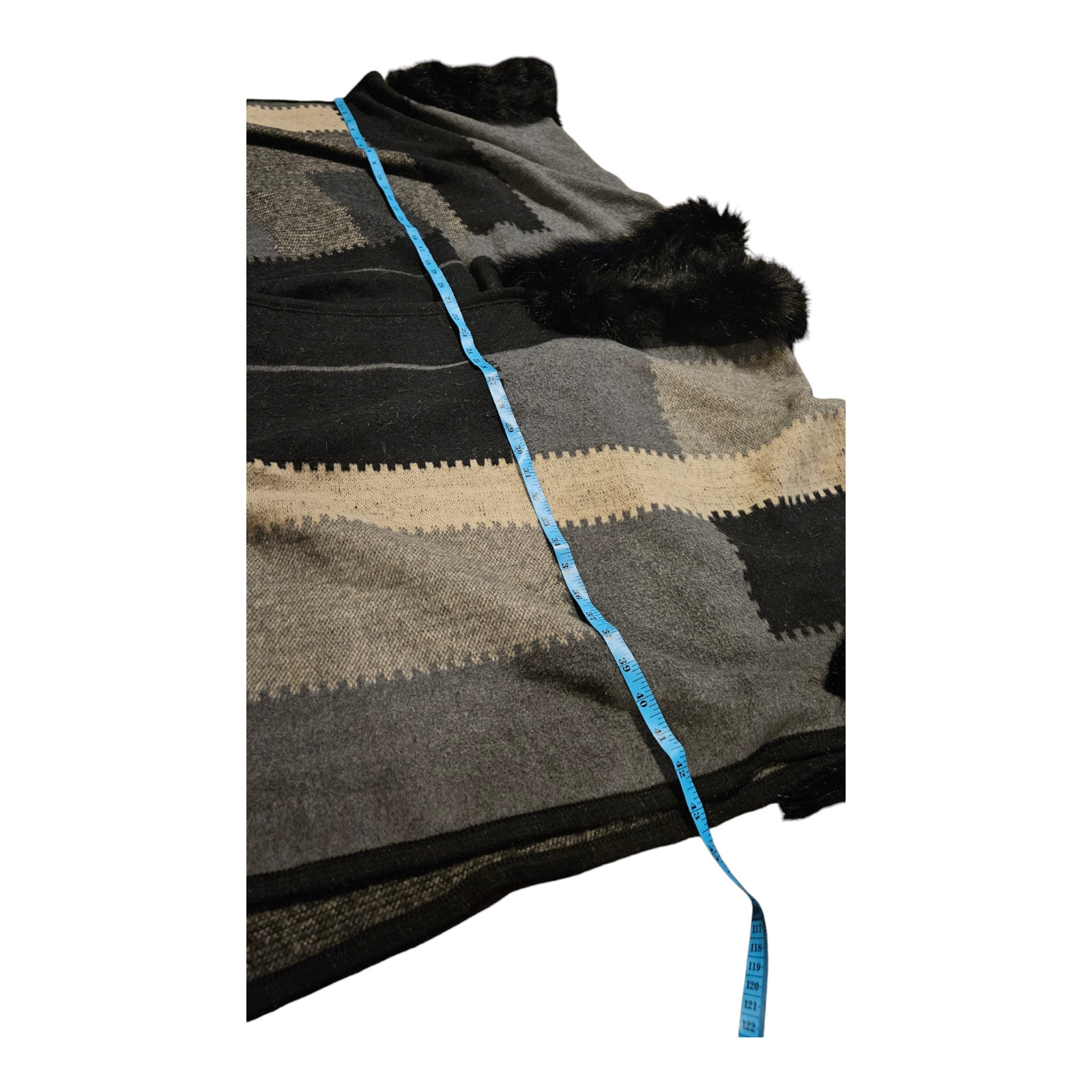 Medium Patchwork Shawl - image 5