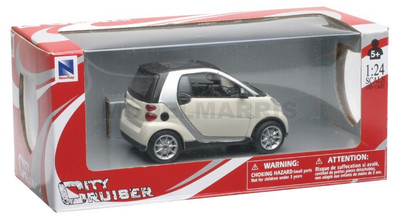 NEW RAY 71033 1/24 Smart Fortwo [3 Farben Verfügbar] | eBay