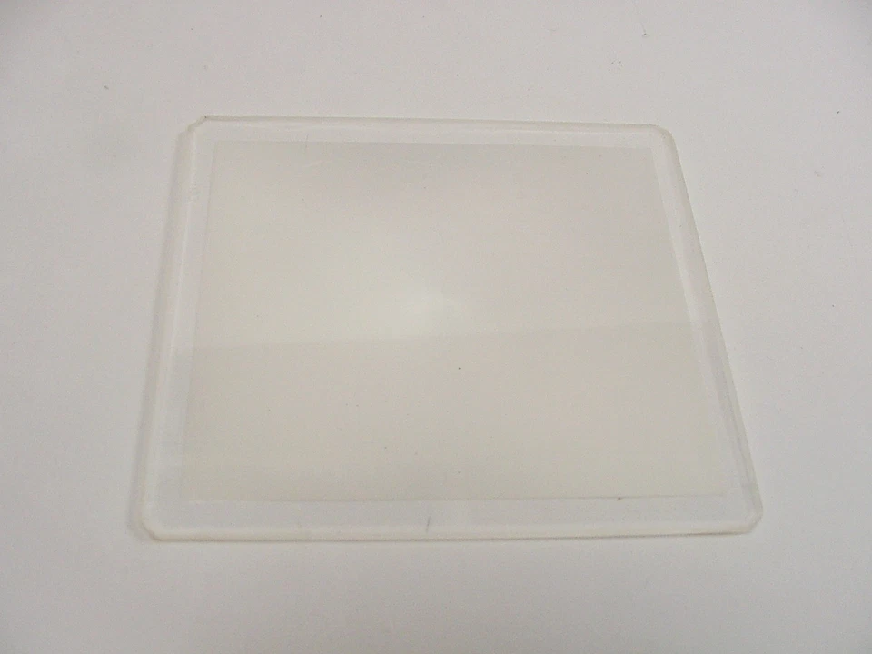 Pantalla de enfoque de rejilla para ROLLEIFLEX 3.5F 2.8F | Marcas brillantes | OEM | Usada | $12 Foto 2 de 3