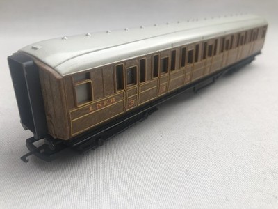 Hornby R477 Spurweite OO LNER Gresley Teak Korridor Verbundwagen 22357 sehr guter Zustand