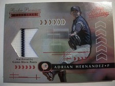 2001 PLAYOFF ABSOLUTE MEMORABILIA ROOKIE MATERIALS HERDANDEZ YANKEES  B53  