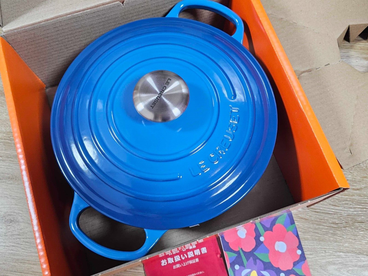 Le Creuset Signature Cocotte Ronde 24cm 9.5in 4.5qt Marseille Blue