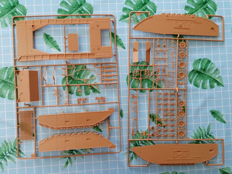 ITALERI 1/35 LVT (A)4 ITEM N° 6396 - Immagine 4 di 4