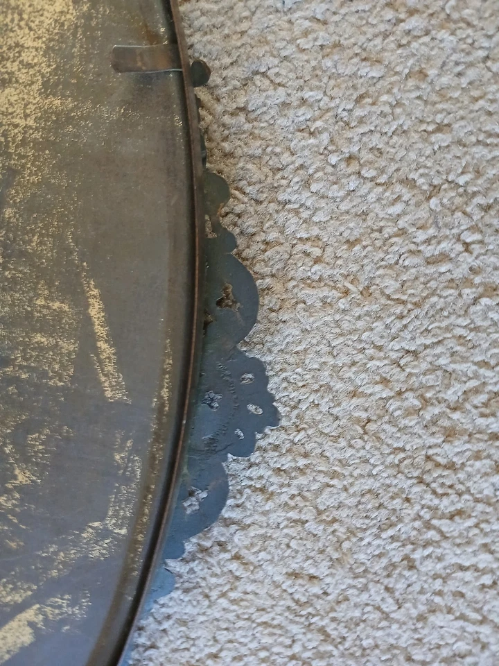  Marco de fotos antiguo de latón convexo/vidrio burbuja retrato de una mujer joven MIRAR Foto 4 de 4