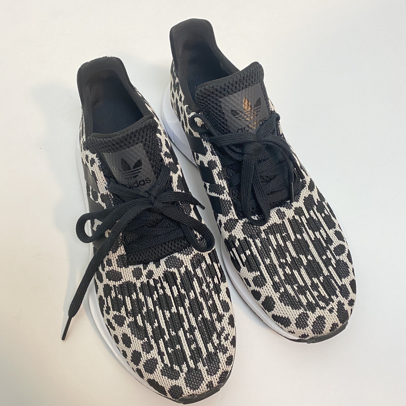 adidas swift leopard print