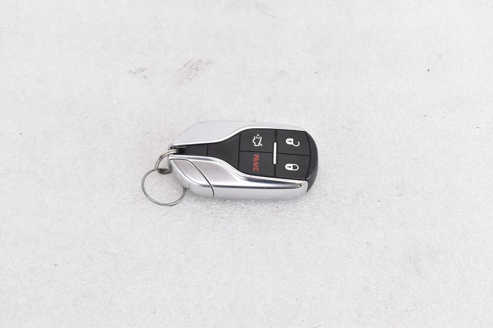 ORIGINAL MASERATI GHIBLI QUATTROPORTE 12-20 OEM SMART KEY LESS ENTRY REMOTE FOB - Image 3 of 4