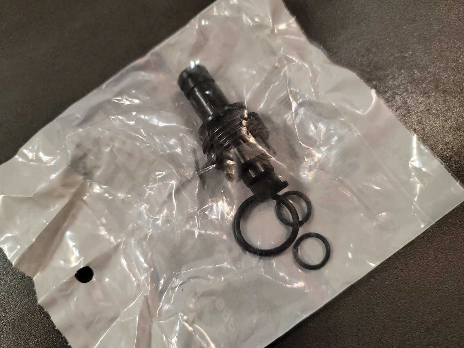 C48 EVINRUDE Johnson OMC 5008838 Plug & Nozzle ASSY OEM Factory