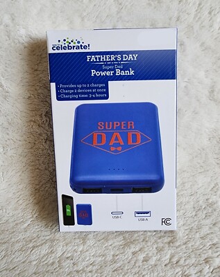 NWT Black Power Bank ''SUPER DAD'', 500 mAh battery capacity, Compact and portable