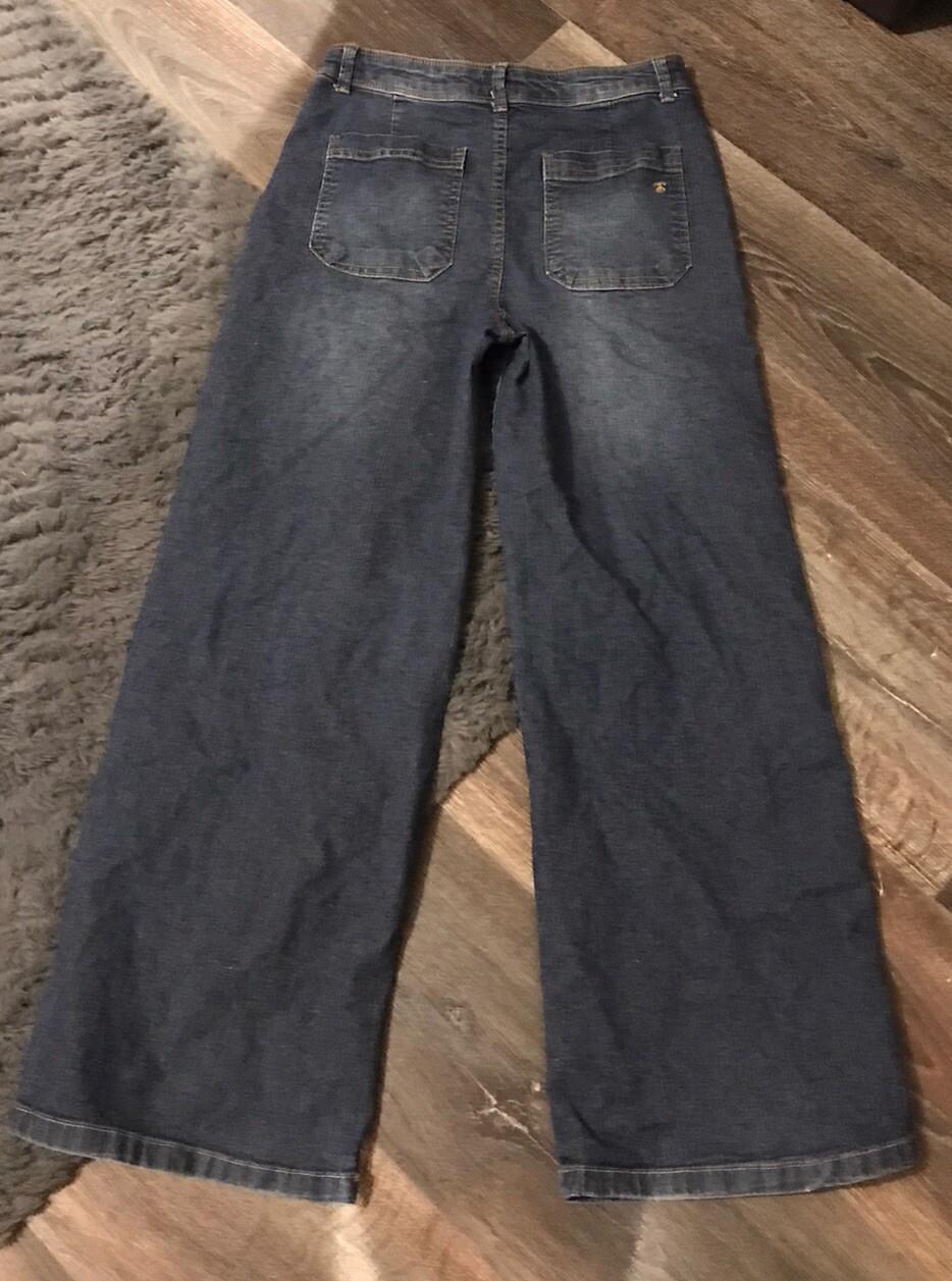 Picture 1 of 5