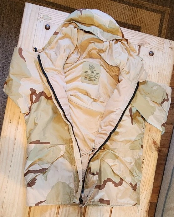 USGI Military Desert Camo Cold Weather Gen 2 ECWCS Parka jacket MEDIUM REG & LNG - Image 4 of 4