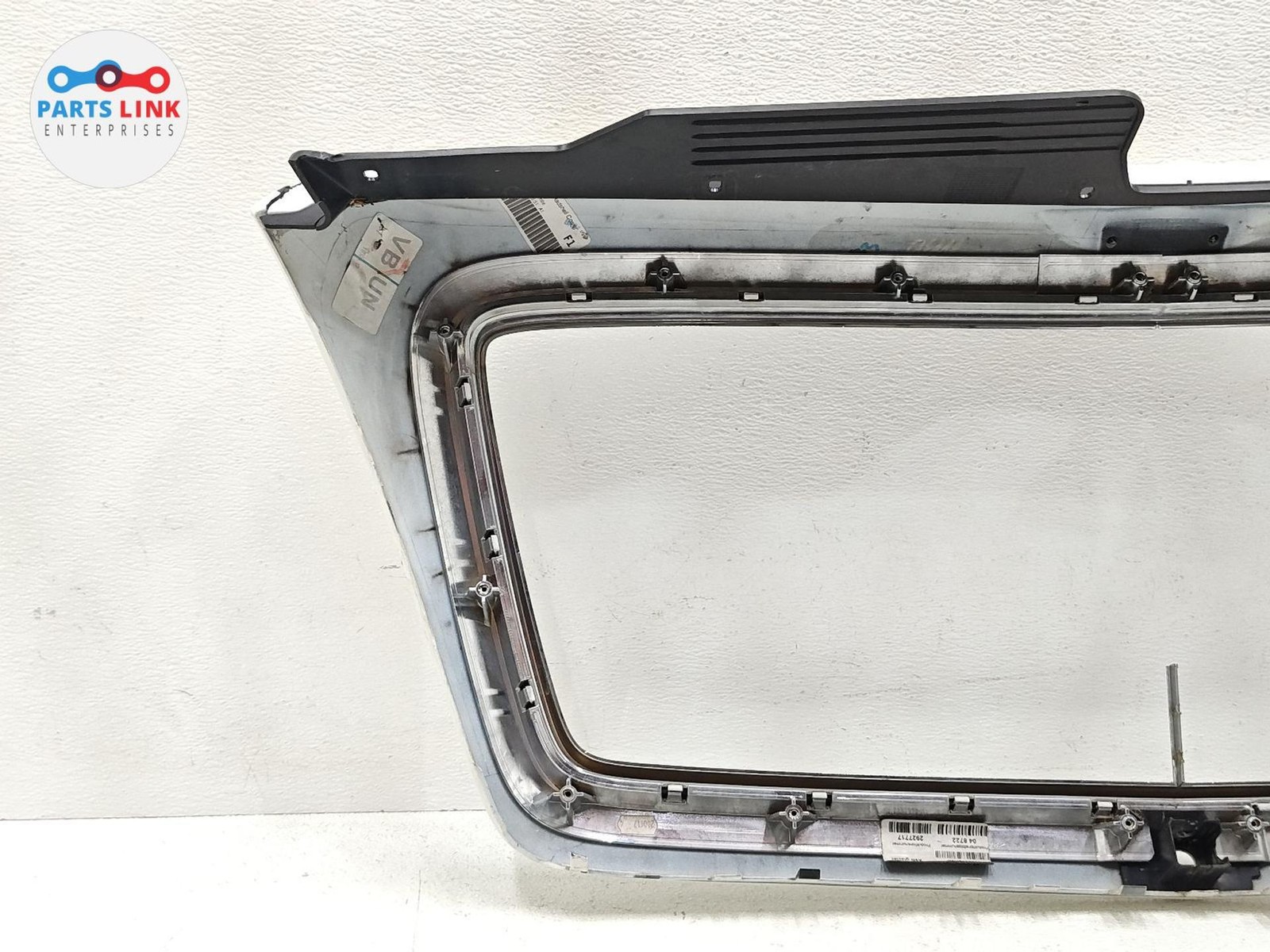 Bentley Bentayga Speed 2017-2020 Front Grille molding White