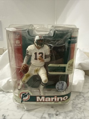 Hall of Famer Dan Marino Miami Dolphins NFL Legends Series 3 McFarlane Figure