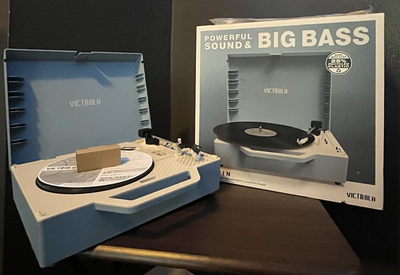 Victrola VSC-725SB Bluetooth 3-Speed Suitcase Turntable Blue RCA/Headphone