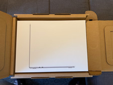 MacBook Air Silber M5 24 GB - 512 SSD - OVP mit RG März 2026