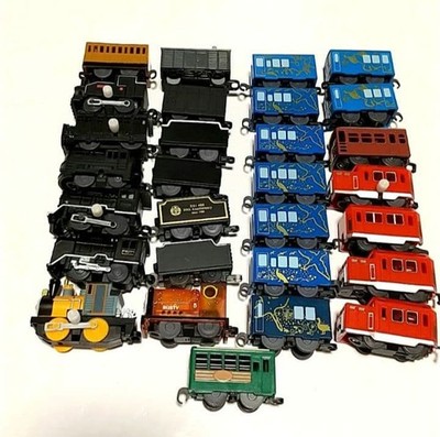 Tomy Capsule Plarail Galactic Railroad 999 Thomas Car Set Rare Authentic