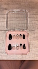 Black and white press on nails made by hand