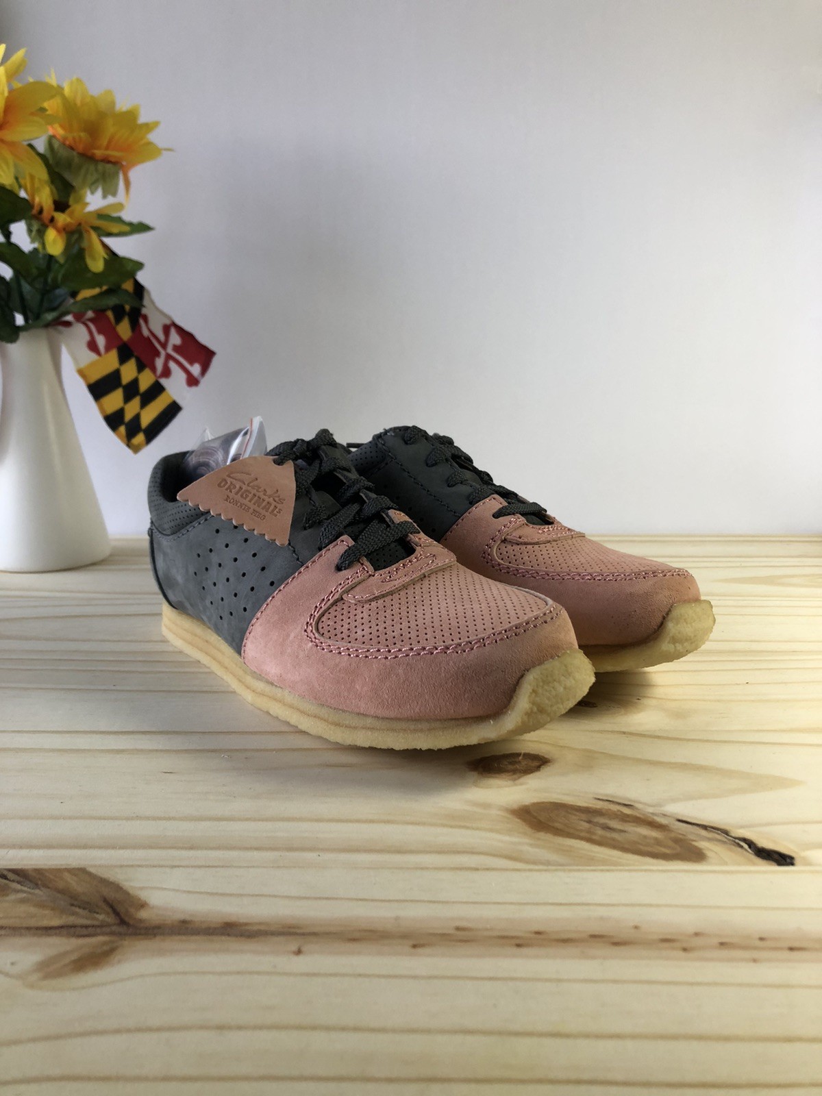 Ronnie Fieg Kith x Clarks Kildare Salmon Toe US8 UK7 26069985 adidas samba image 3