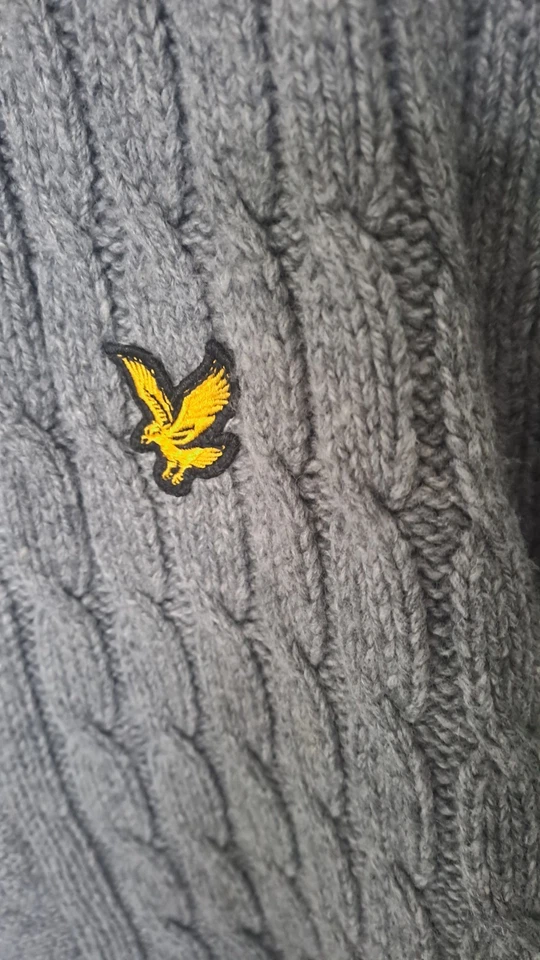 Mens Lyle & Scott Grey Shawl Collar Waffle Wool Cardigan - Size Large - Image 4 of 4