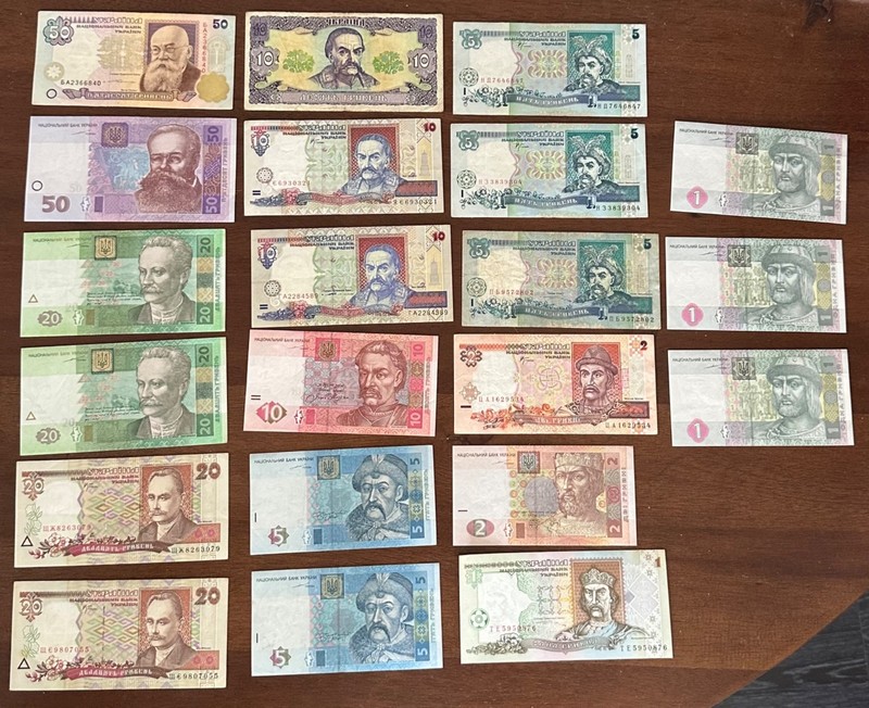 Lot x21 Ukraine 50 20 10 5 2 1 banknotes 1990s-2000s