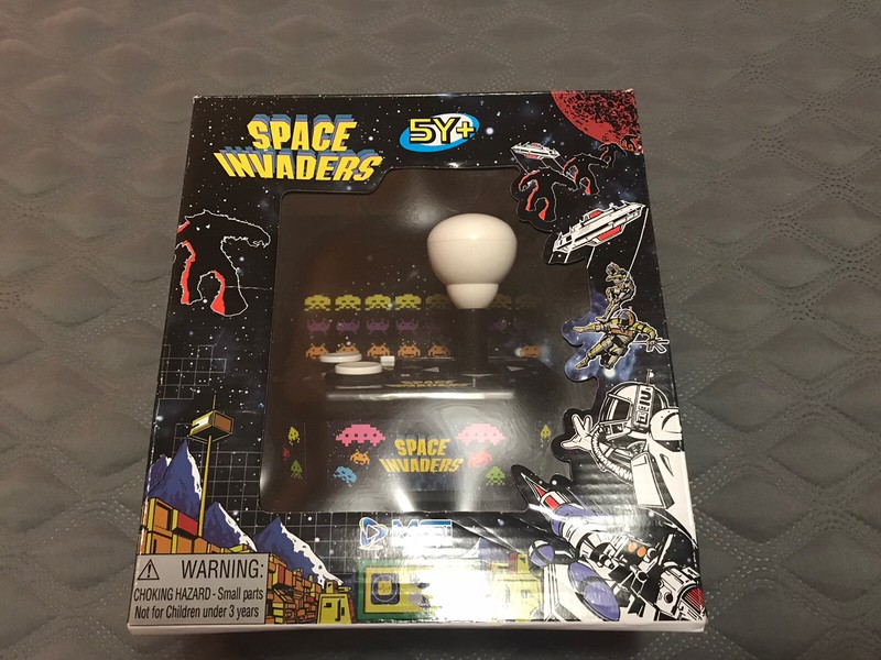 Taito Space Invaders Plug-n-play Game Console W/ Joystick Controller 1980s