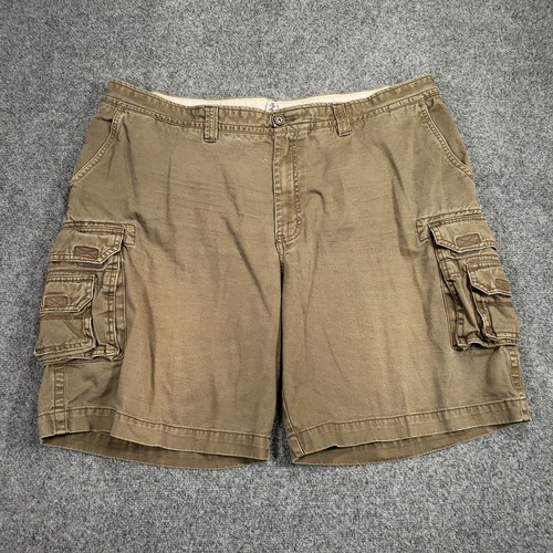 IZOD Shorts Mens 44 Mid Rise Saltwater 