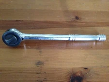 Powerbuilt 1/2" Drive Spin Disc Ratchet.  9-3/4" long.  642505