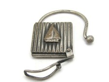 Porta llaves vintage PAT PEND velero clip vela náutica tema tono peltre