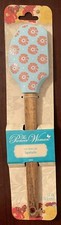 Pioneer Woman Lace Medallion 12” Silicone Acacia Wood Spatula NIP