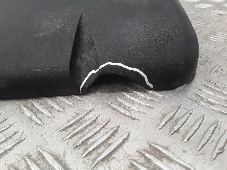 Ford Mondeo Mk III 2005 2.0 Gasolina 107kW Motor Tapa Embellecedora 1S7G6A949AJ - Imagen 2 de 4