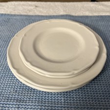 Good Used FARBERWARE FRENCH BUFFET 4550 2 Salad / Dessert Plates 8" 2 Bread 6”