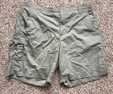 Columbia Shorts Mens Large Green 8" 100 Nylon Cargo PFG Hiking Outdoors