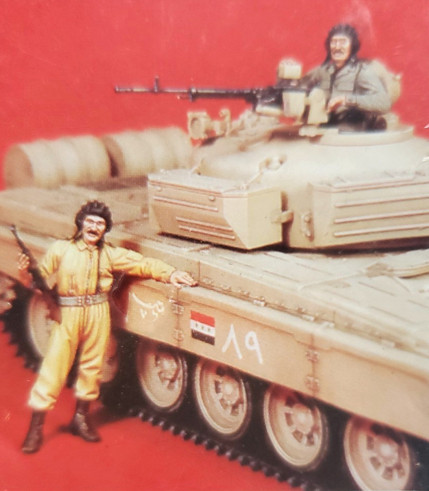 Kirin 1:35 RESIN Middle East Tank Crew 2 Figure Model Kit 25003