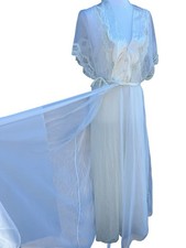 Vintage Women's Night Gown Sleepwear V-Neck Floral Lace Ivory Size Medium