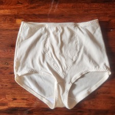 Bali Light Control Shaper Brief Large Shapewear Panty