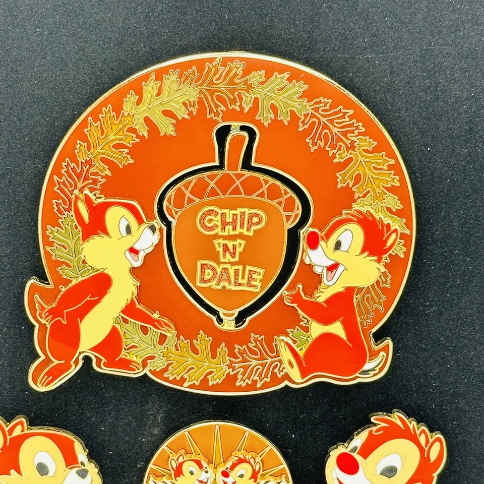 Disney Signature Collection Chip And Dale LE 750 Pin Set NEW IN TIN BOX - Image 4 of 4