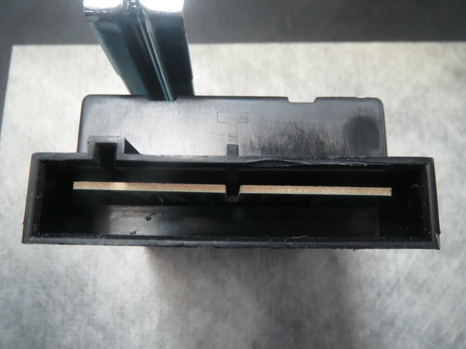 Relé de control del ventilador de refrigeración para Ford Escort Mercury Topaz hecho en EE. UU. ¡Envío rápido! Foto 3 de 4