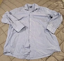 Hugo Boss Button Down Dress Shirt Sharp Fit Men’s Size 16 - 32/33 Purple White