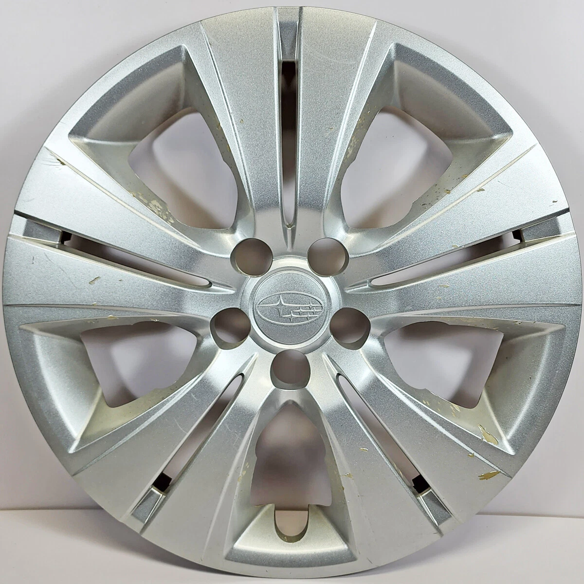 Subaru legacy hubcaps deals