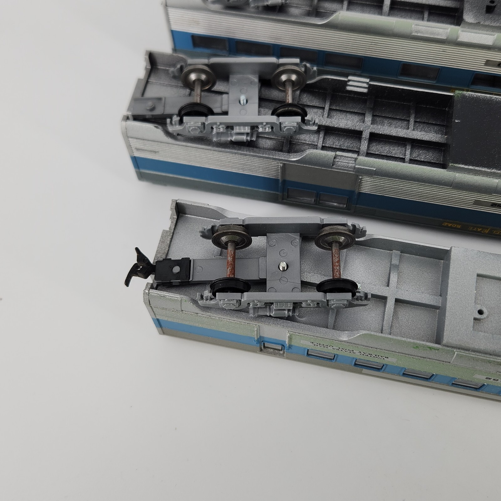 HO Athearn Bluebox Nickle Plate Road Passenger Car Lot of 5 Custom