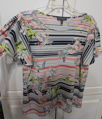 The Limited Blouse Split Short Flutter Sleeve Top Size Medium Green Pink F-9