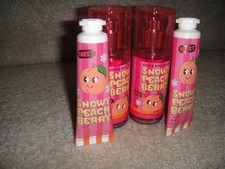 4-BATH  BODY WORKS SNOWY PEACH BERRY FAVORITES TWO CREAMS  TWO SPRAYS NEW 
